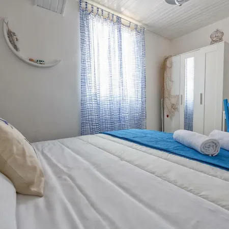 Casa Memu Lägenhet Reitani